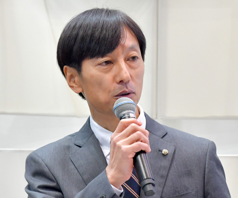 石井 謙司さん